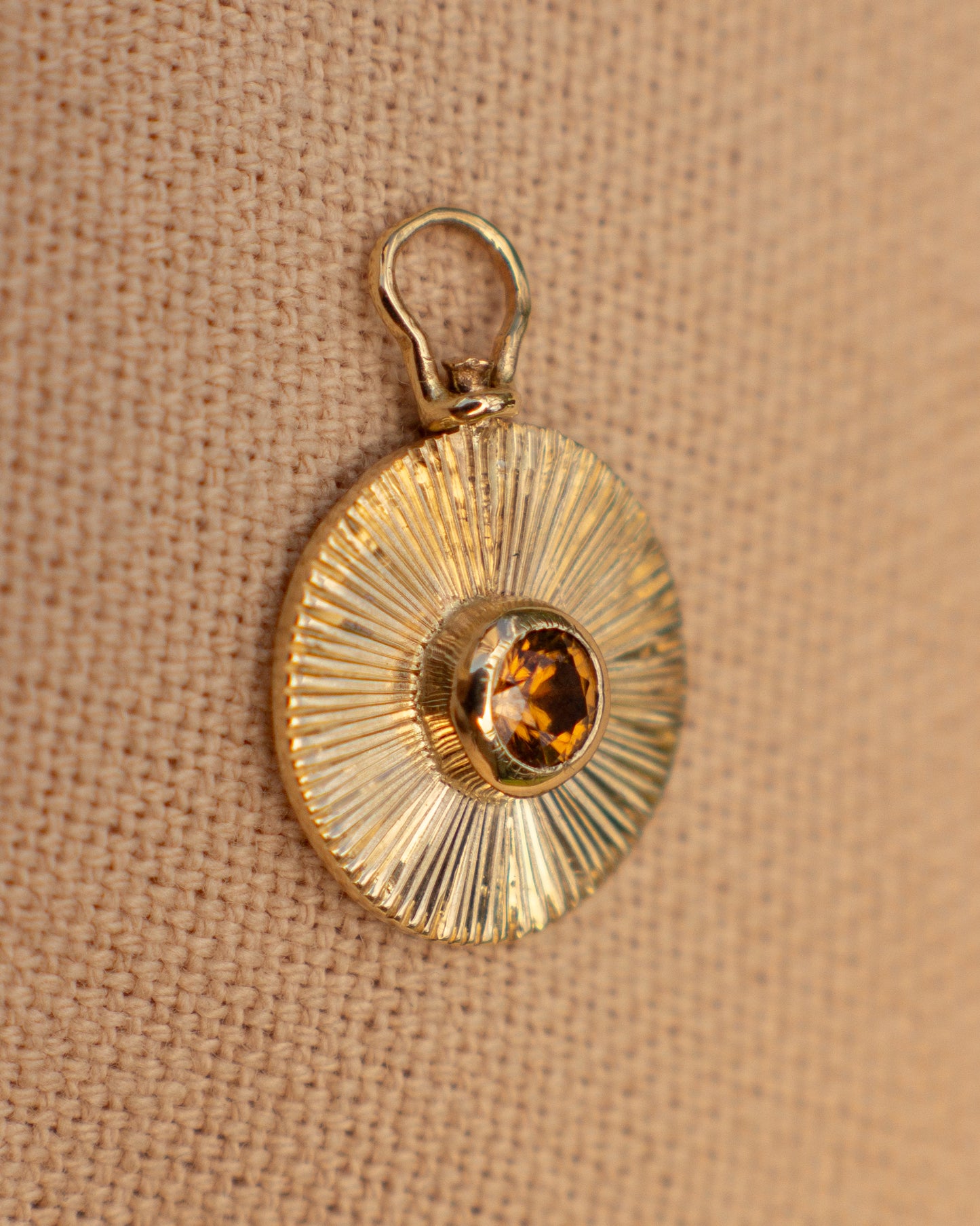 14K Autumn Sparkle Vertical Spinner