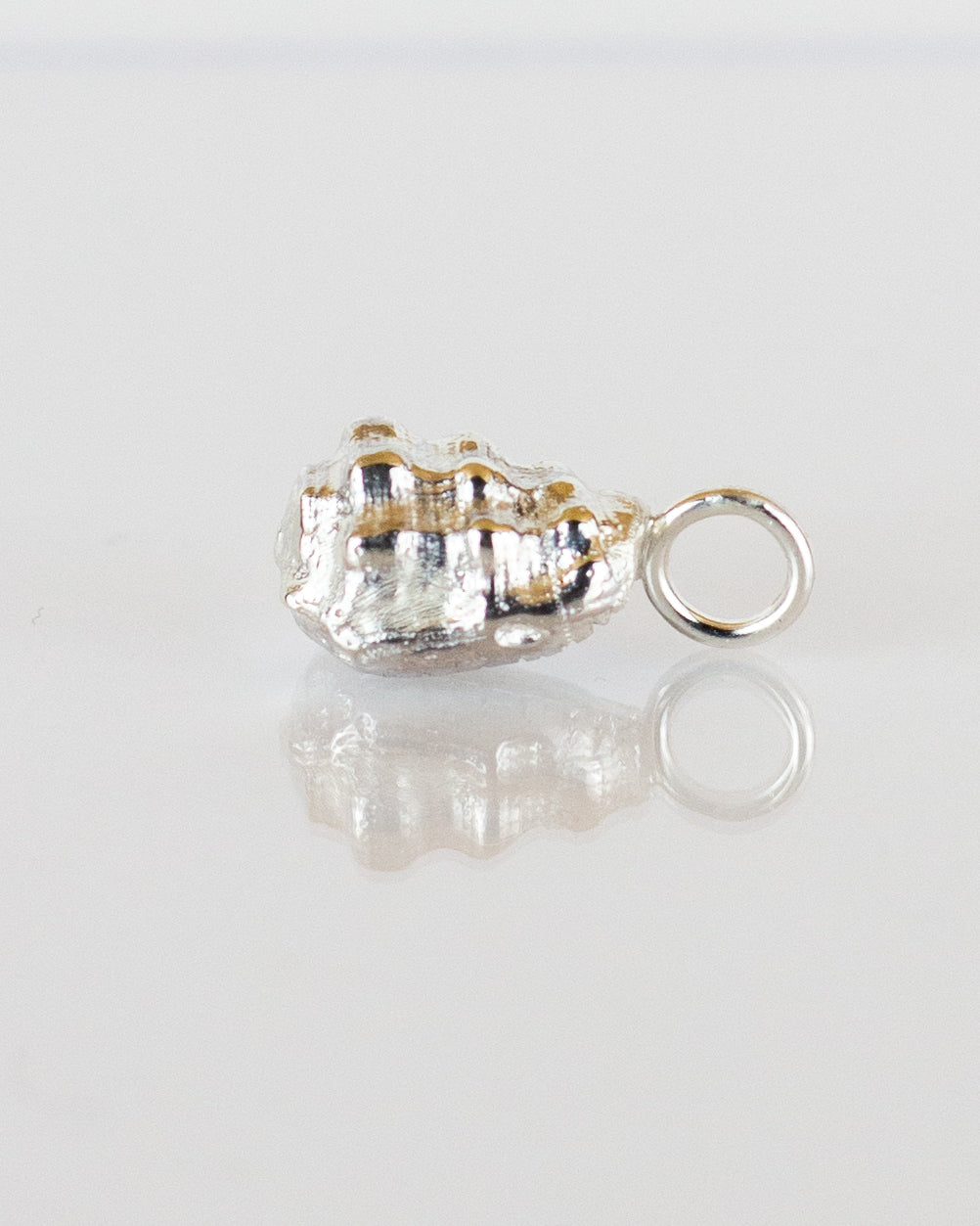 No. 7 | Silver